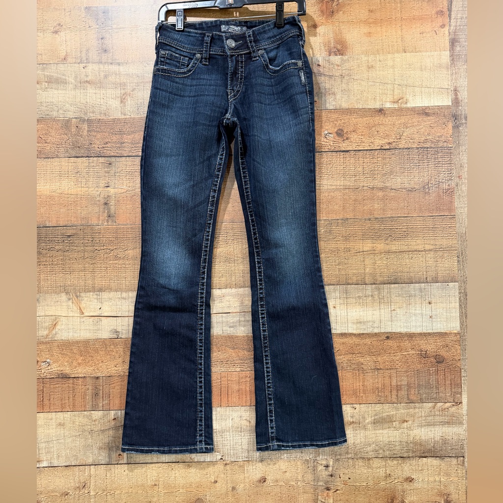 Silver Suki Surplus Dark Wash Bootcut Jeans Size 25
